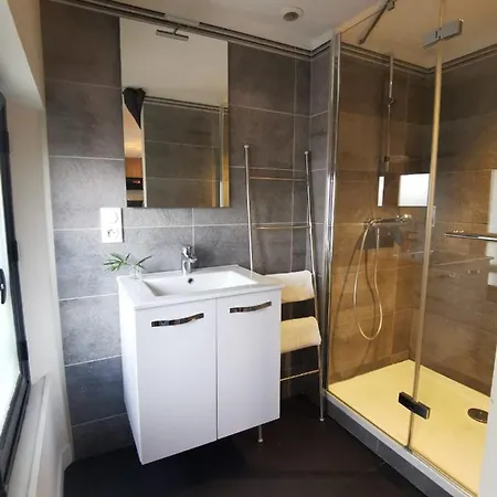 Au Saint Martin 2 公寓 *